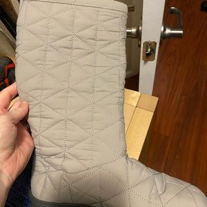 Bogs light grey knee high boots